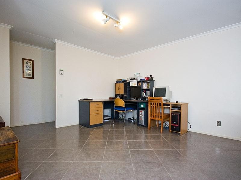 16 Settlers Circuit, Forest Lake QLD 4078