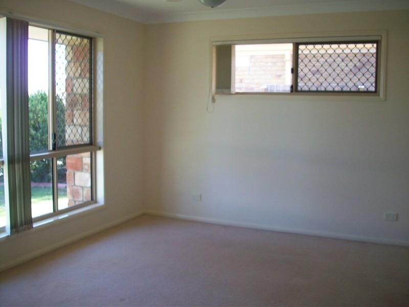 44 Danbulla Crescent, Forest Lake QLD 4078