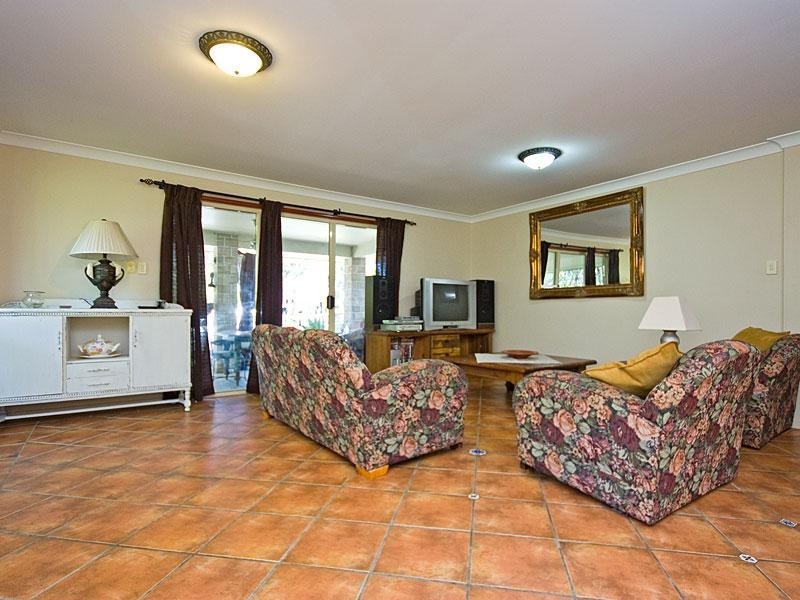 14 Lilydale Place, Forest Lake QLD 4078