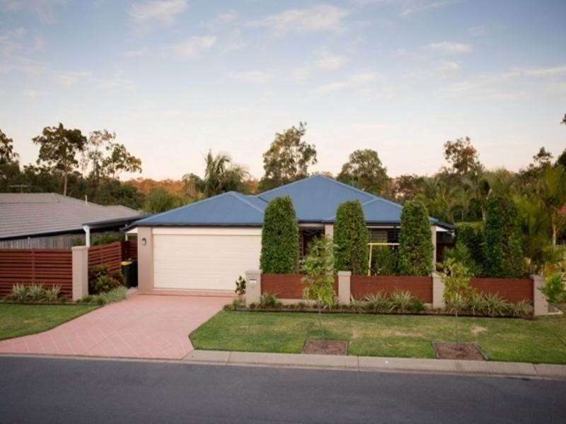 43 Angus Street, Sinnamon Park QLD 4073