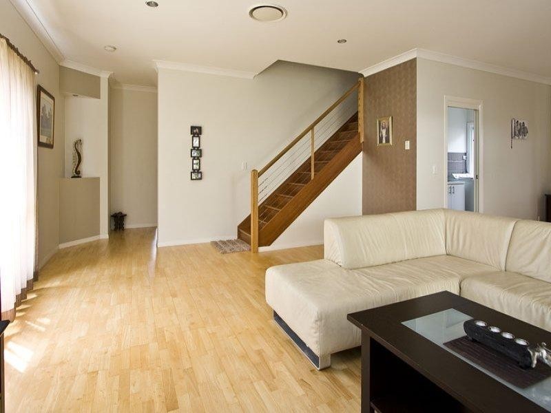 23 Carisbrook Circuit, Forest Lake QLD 4078