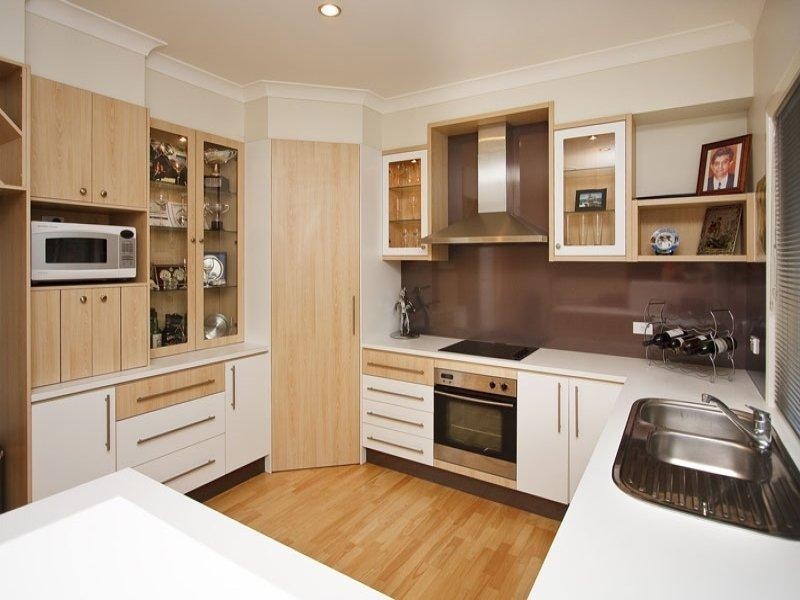 23 Carisbrook Circuit, Forest Lake QLD 4078