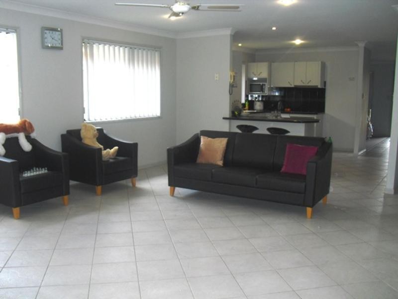 24 Medici Place, Forest Lake QLD 4078