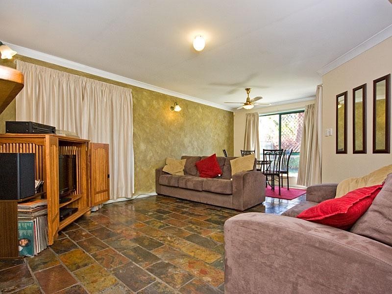 13 Heath Street, Forest Lake QLD 4078