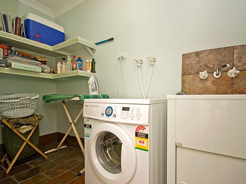 13 Heath Street, Forest Lake QLD 4078