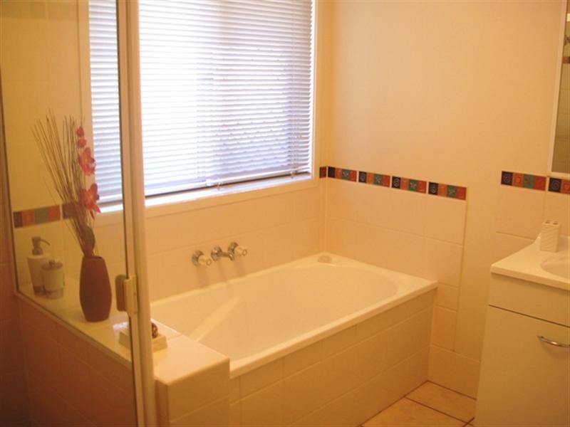 14 Montville Place, Forest Lake QLD 4078