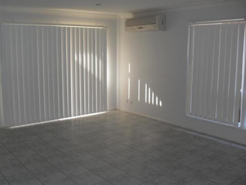 103 Collins Street, Collingwood Park QLD 4301