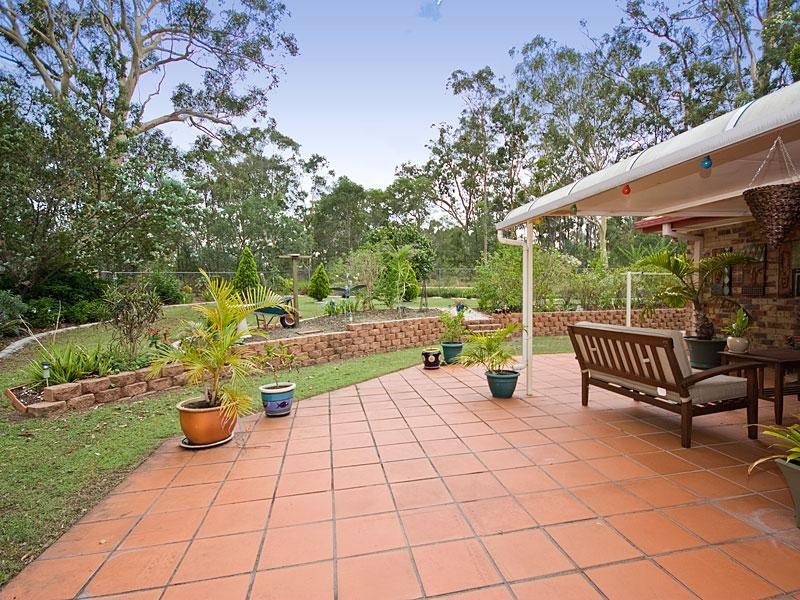 22 Rosa Court, Camira QLD 4300