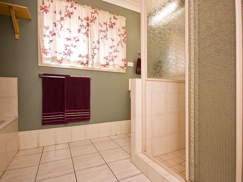 22 Rosa Court, Camira QLD 4300