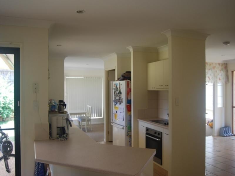 25 Vaucluse Street, Forest Lake QLD 4078