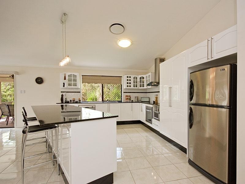 43 Eungella Terrace, Forest Lake QLD 4078