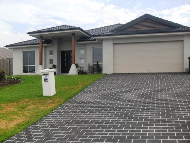 35 Aspen Street, Heathwood QLD 4110