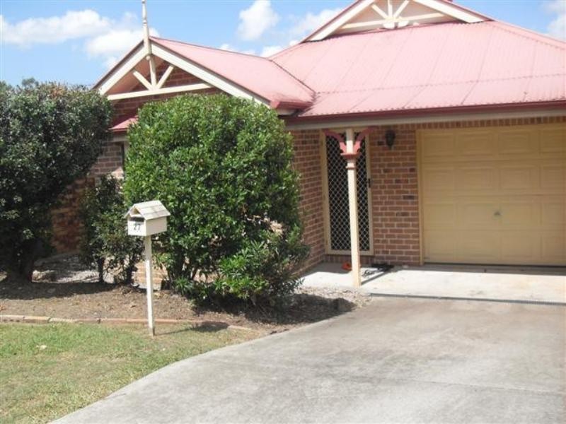 27 Rimu Crescent, Forest Lake QLD 4078