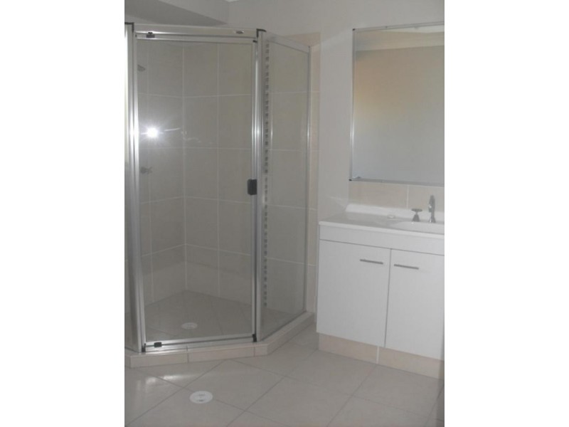 77 Laurel Street, Heathwood QLD 4110