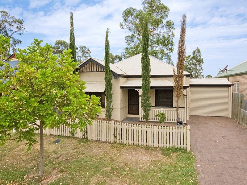 22 Randerson Street, Forest Lake QLD 4078