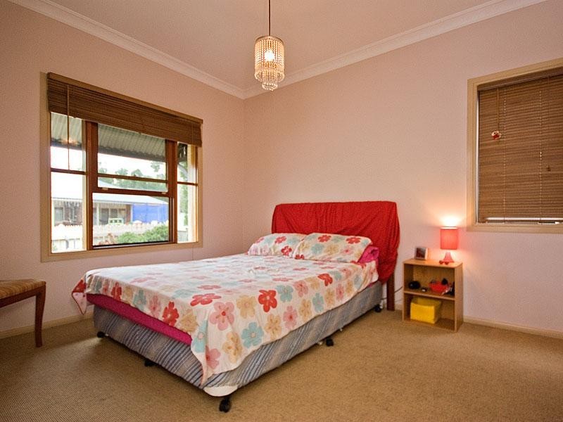 22 Randerson Street, Forest Lake QLD 4078