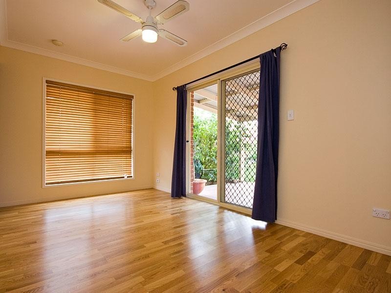 4 Catalina Circuit, Forest Lake QLD 4078