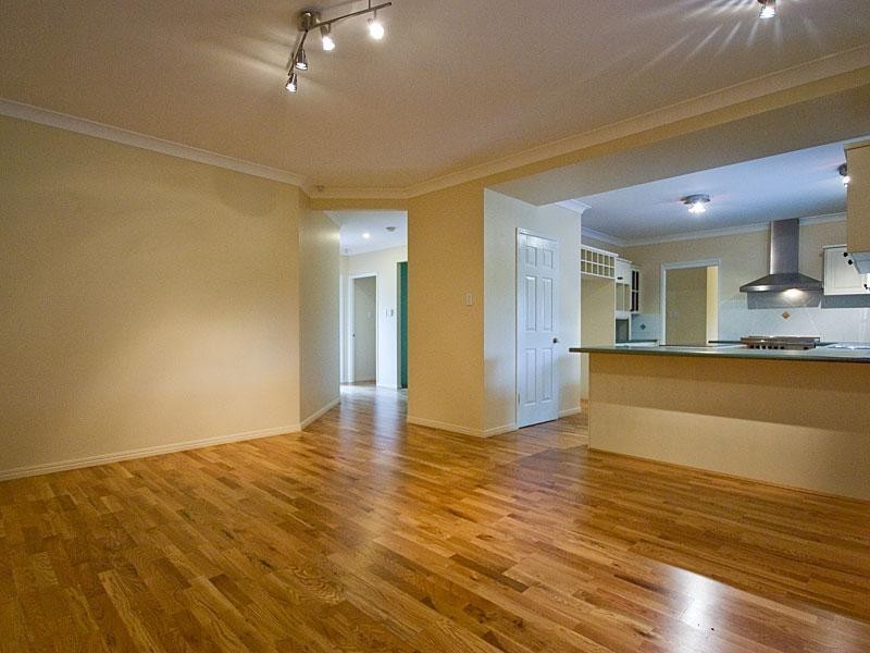 4 Catalina Circuit, Forest Lake QLD 4078