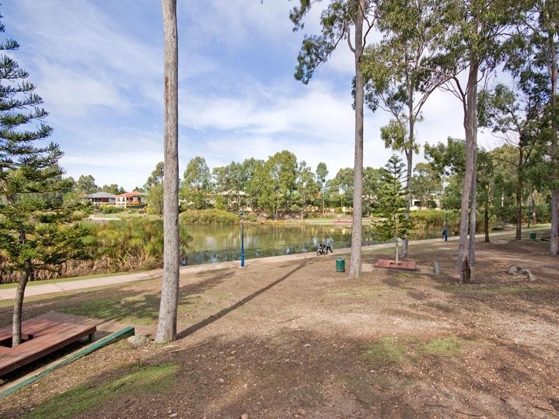 4 Catalina Circuit, Forest Lake QLD 4078