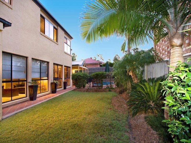 1 Camberwell Street, Forest Lake QLD 4078