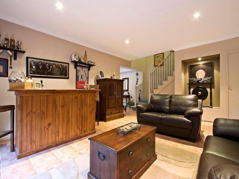 1 Camberwell Street, Forest Lake QLD 4078