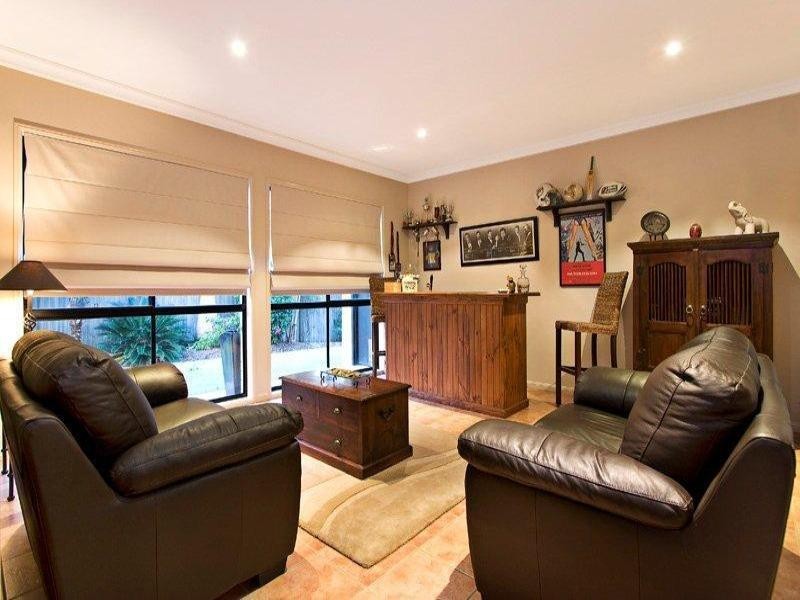 1 Camberwell Street, Forest Lake QLD 4078