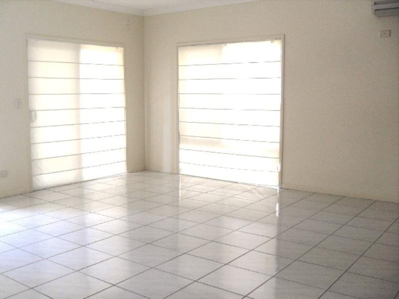 4 St Tropez Place, Forest Lake QLD 4078