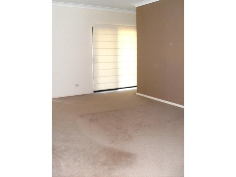 4 St Tropez Place, Forest Lake QLD 4078