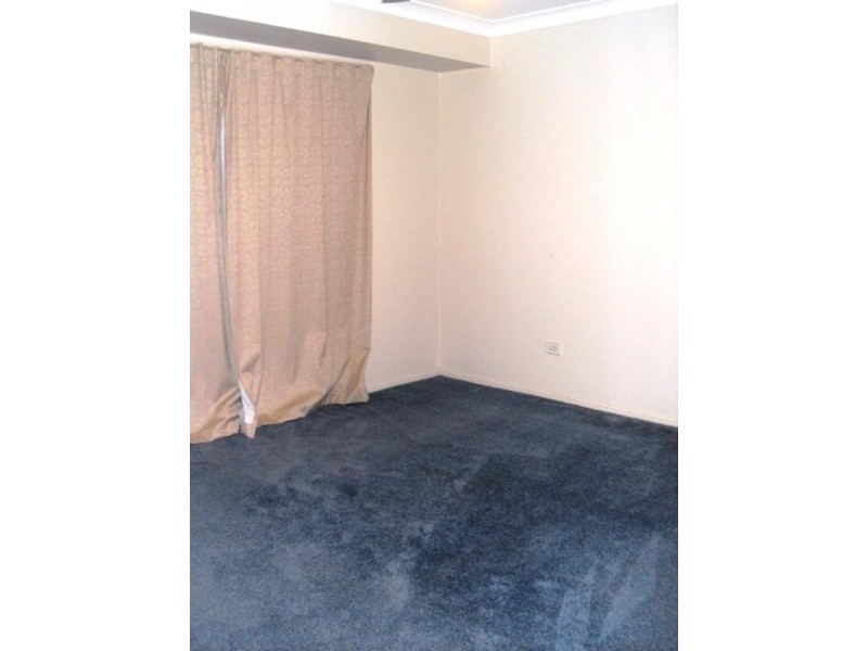 19 Scarlet Place, Forest Lake QLD 4078