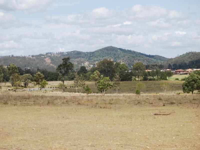 9 Jackson Lane, Yatala QLD 4207