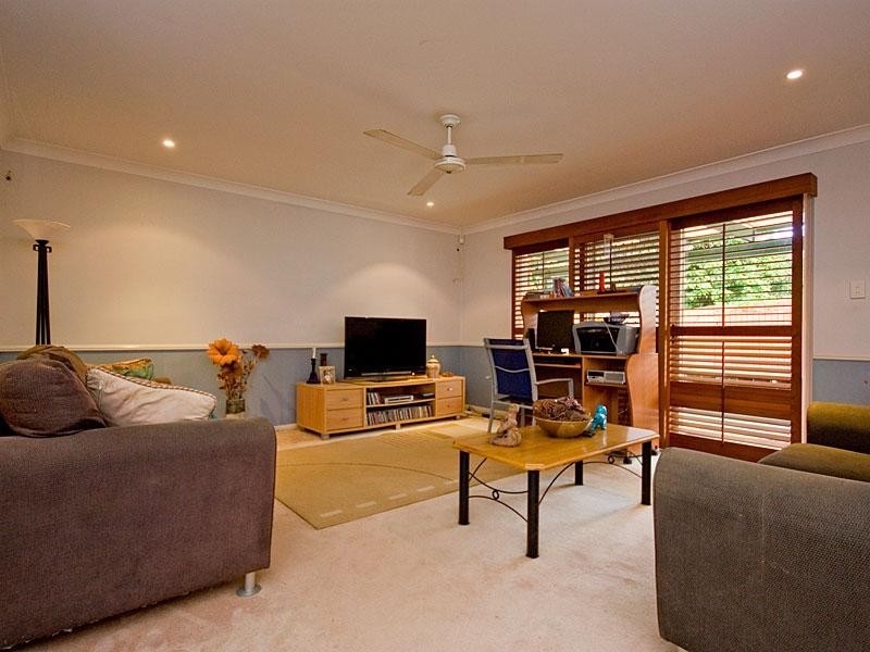 20 Banksia Circuit, Forest Lake QLD 4078