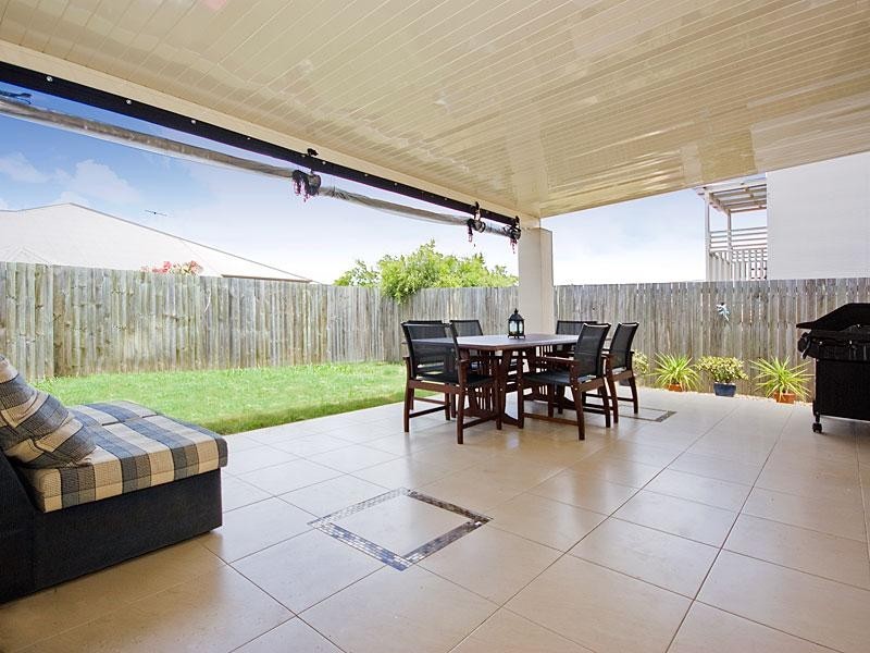 10 Summit Terrace, Forest Lake QLD 4078