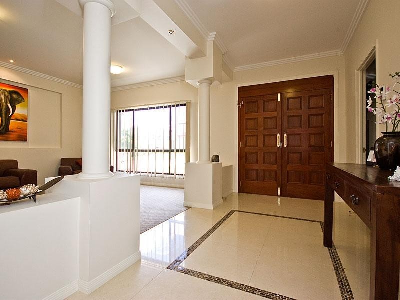 10 Summit Terrace, Forest Lake QLD 4078