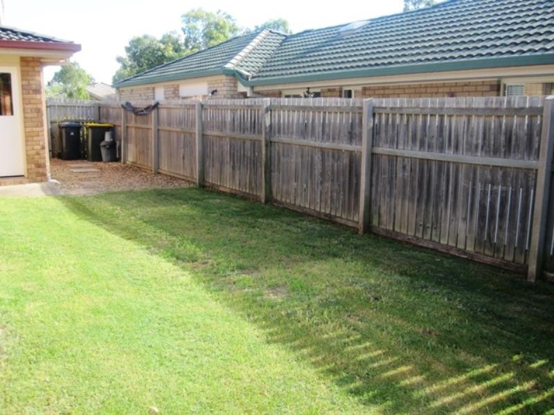 42 Laricina Circuit, Forest Lake QLD 4078