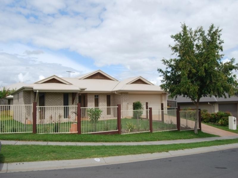 23 Ironbark Place, Heathwood QLD 4110