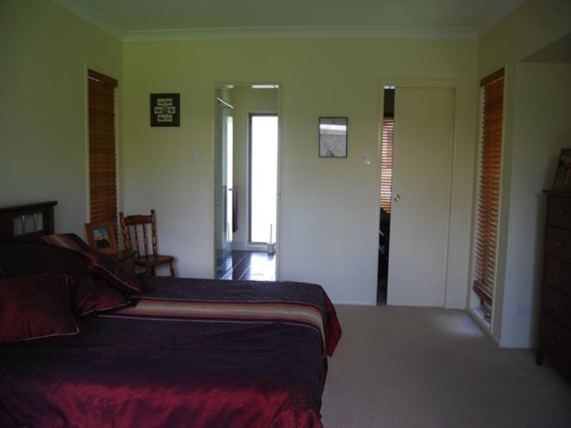 23 Ironbark Place, Heathwood QLD 4110