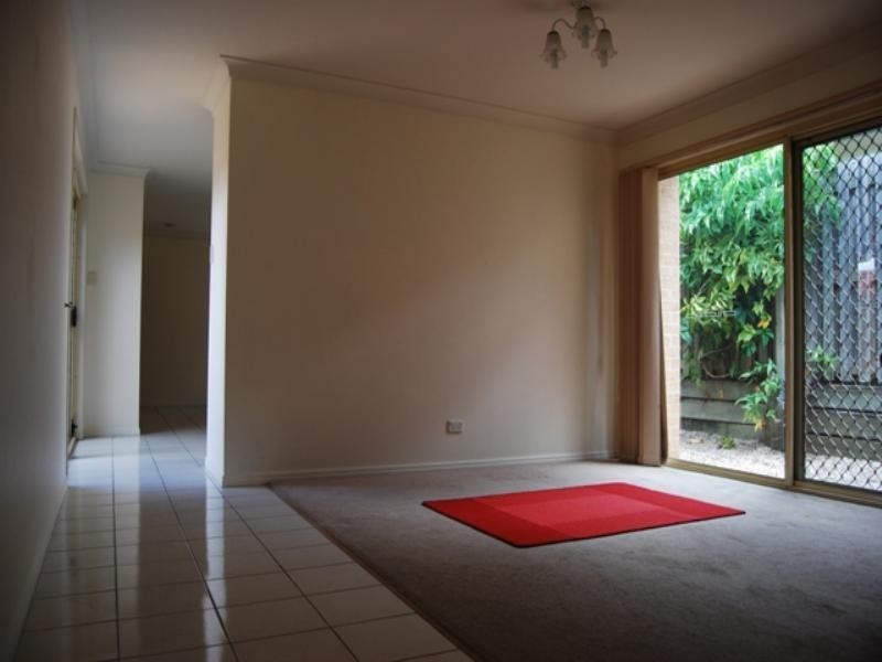 32 Rimu Crescent, Forest Lake QLD 4078