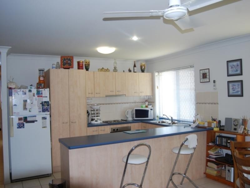 4 Leonie Place, Doolandella QLD 4077