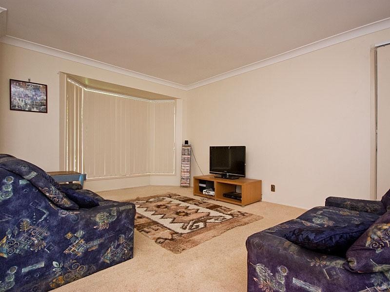 2 Glengyle Place, Forest Lake QLD 4078