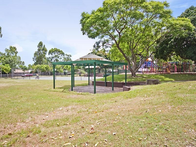 2 Glengyle Place, Forest Lake QLD 4078