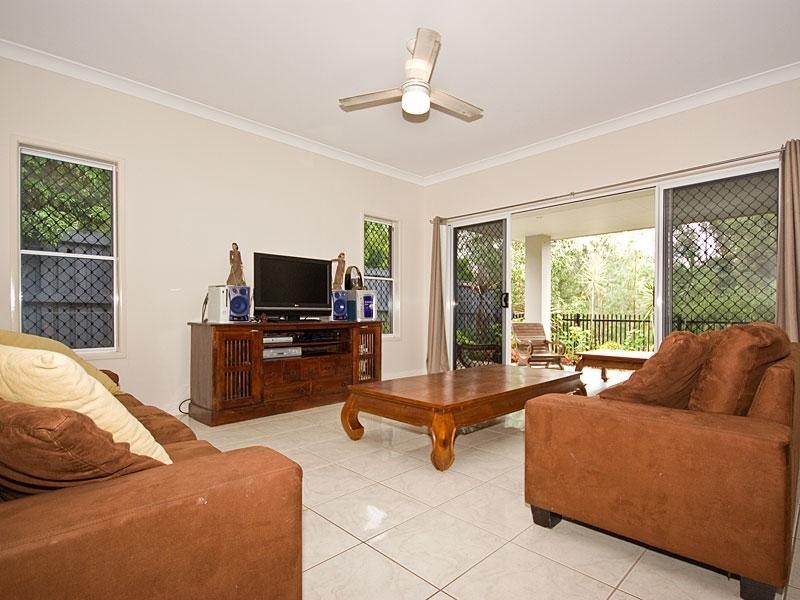21 Santorini Place, Forest Lake QLD 4078