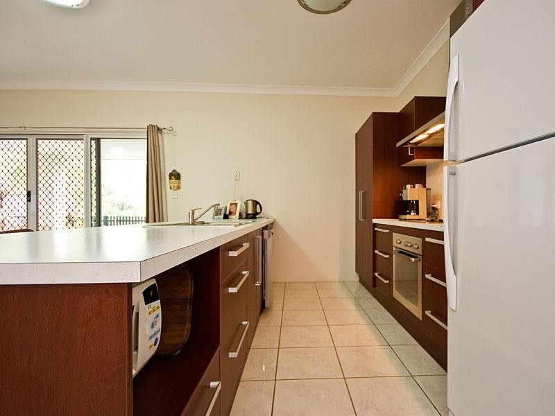 21 Santorini Place, Forest Lake QLD 4078