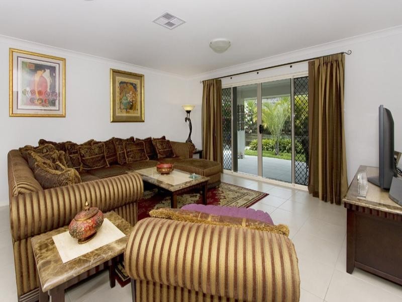 39 Bottlebrush Street, Heathwood QLD 4110