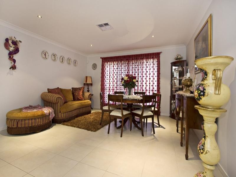 39 Bottlebrush Street, Heathwood QLD 4110