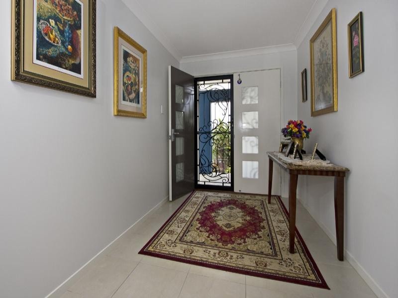 39 Bottlebrush Street, Heathwood QLD 4110