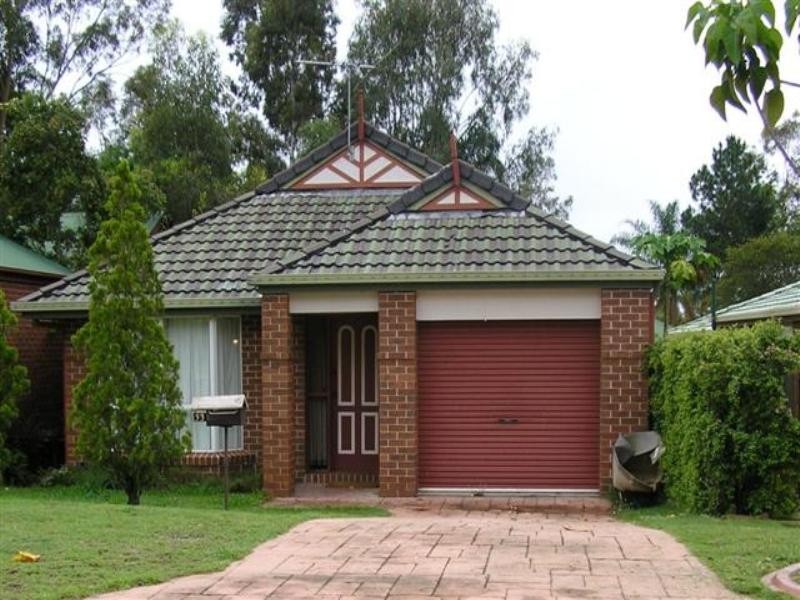 33 Barrier Place, Forest Lake QLD 4078