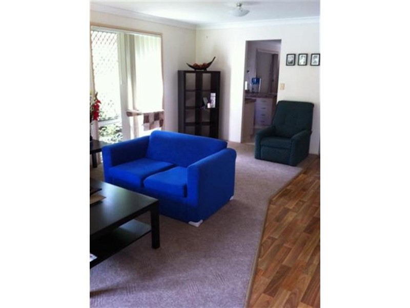 33 Barrier Place, Forest Lake QLD 4078