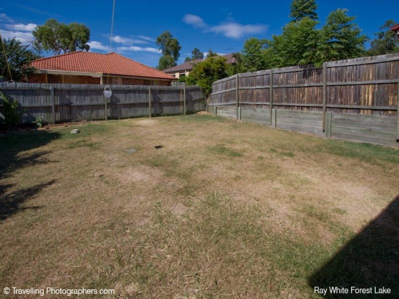 4 Eider Close, Forest Lake QLD 4078