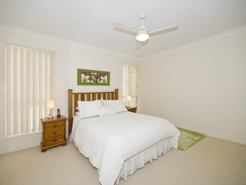 33 Bottlebrush Street, Heathwood QLD 4110