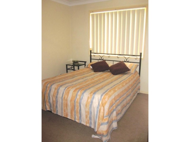 4 Kew Close, Forest Lake QLD 4078